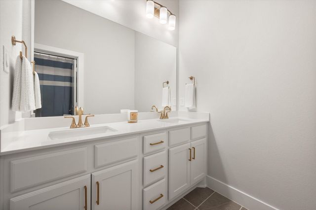 4550 Night Hawk Trail, Waxahachie, TX 75165
