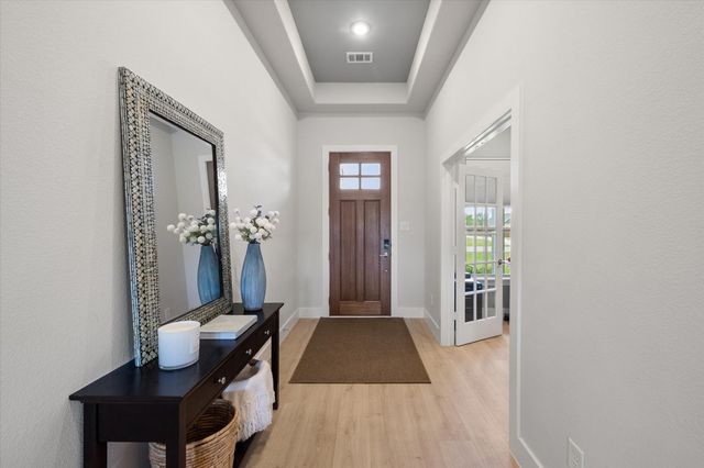 4550 Night Hawk Trail, Waxahachie, TX 75165