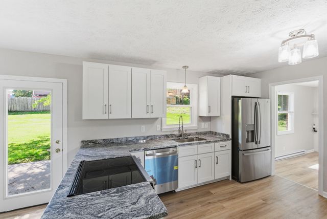 105 Robin Road, Nicholasville, KY 40356