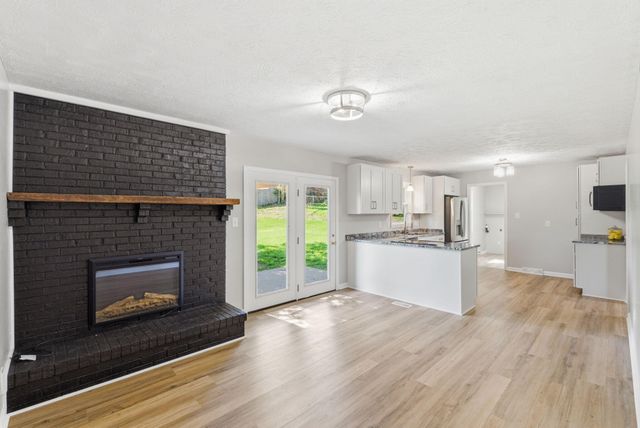 105 Robin Road, Nicholasville, KY 40356
