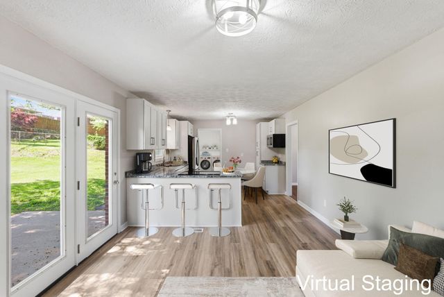 105 Robin Road, Nicholasville, KY 40356