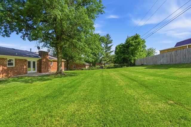 105 Robin Road, Nicholasville, KY 40356