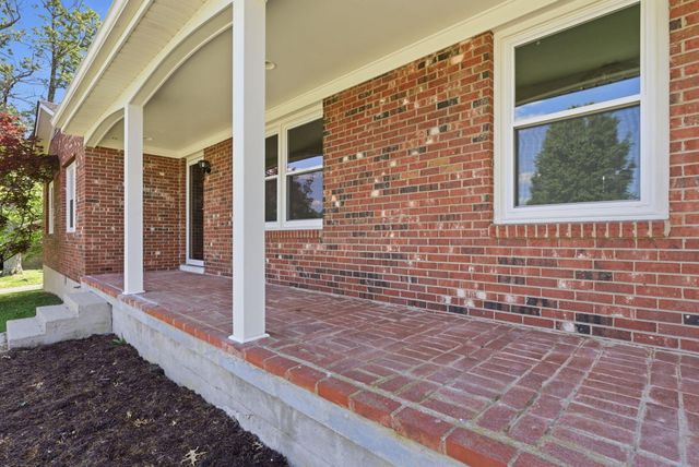 105 Robin Road, Nicholasville, KY 40356