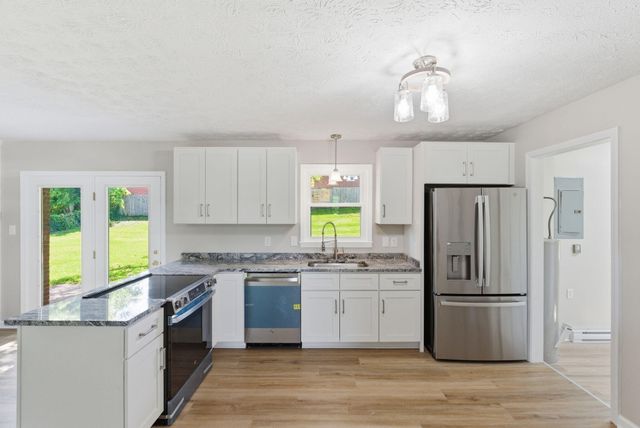 105 Robin Road, Nicholasville, KY 40356
