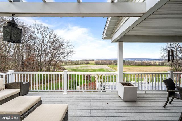 6058 BUENA VISTA RD, Gap, PA 17527