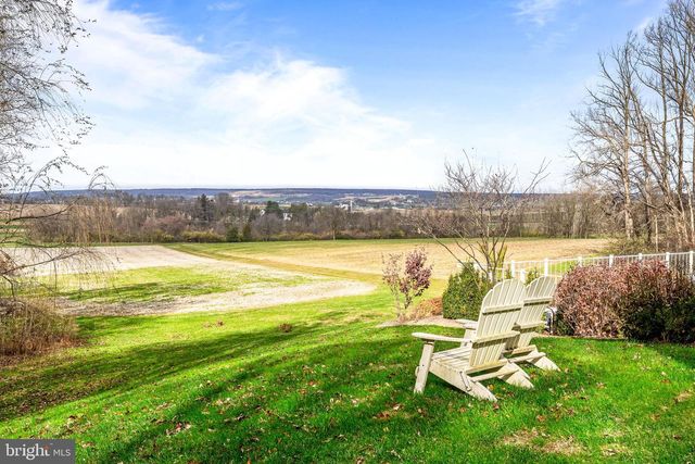 6058 BUENA VISTA RD, Gap, PA 17527