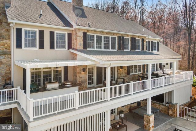 6058 BUENA VISTA RD, Gap, PA 17527