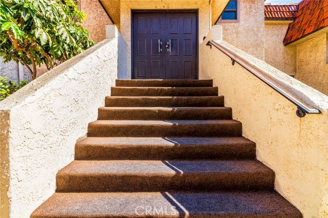 2125 Temple, Signal Hill, CA 90755