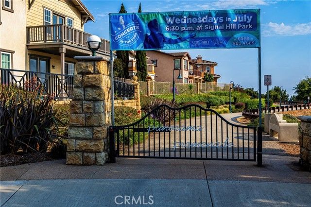 2125 Temple, Signal Hill, CA 90755