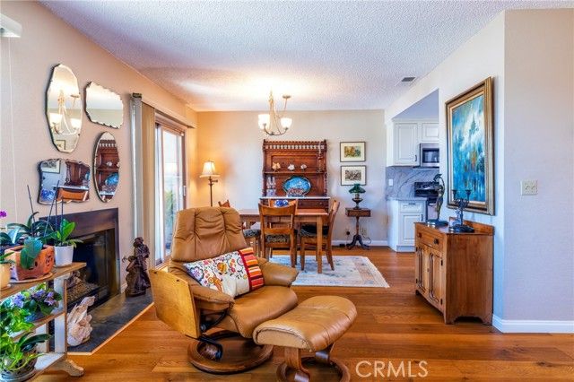 2125 Temple, Signal Hill, CA 90755