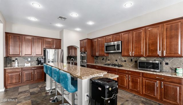 4913 W MAGELLAN Drive, New River, AZ 85087