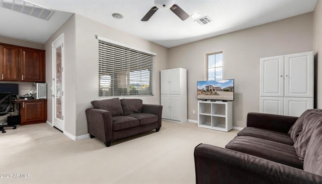 4913 W MAGELLAN Drive, New River, AZ 85087