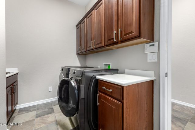 4913 W MAGELLAN Drive, New River, AZ 85087