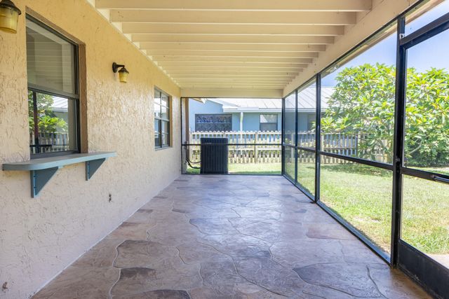 2698 SW 14TH Court, Deerfield Beach, FL 33442