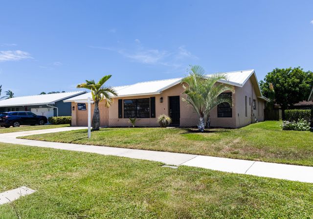 2698 SW 14TH Court, Deerfield Beach, FL 33442