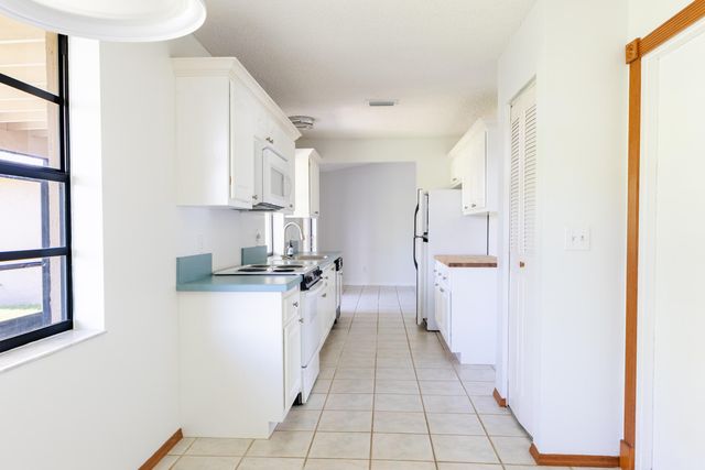 2698 SW 14TH Court, Deerfield Beach, FL 33442
