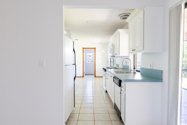 2698 SW 14TH Court, Deerfield Beach, FL 33442