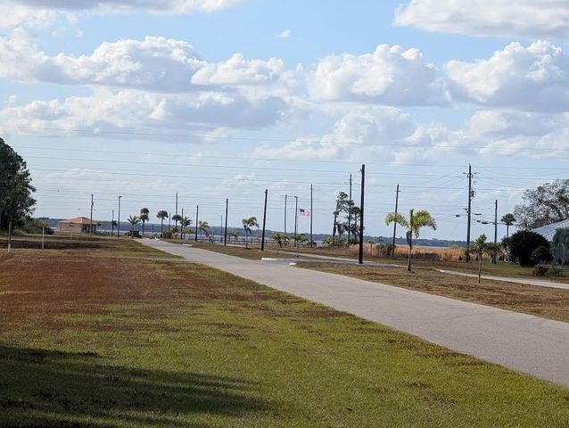 5 LANTANA DRIVE S, Indian Lake Estates, FL 33855