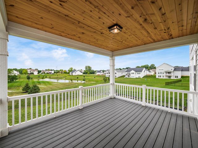 2338 Jaxton Court, Lewis Center, OH 43035