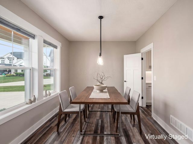 2338 Jaxton Court, Lewis Center, OH 43035