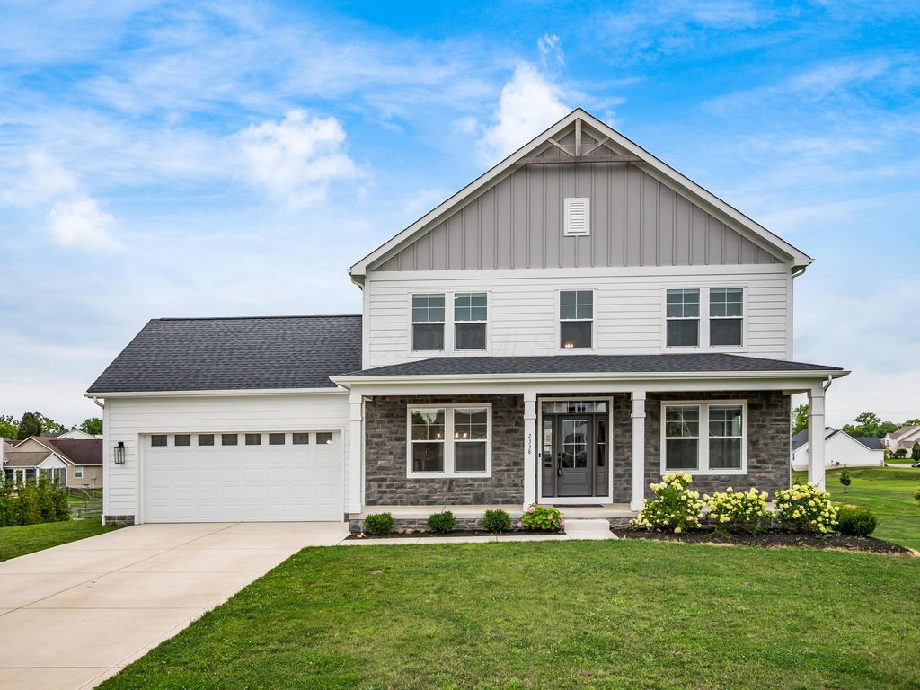 2338 Jaxton Court, Lewis Center, OH 43035