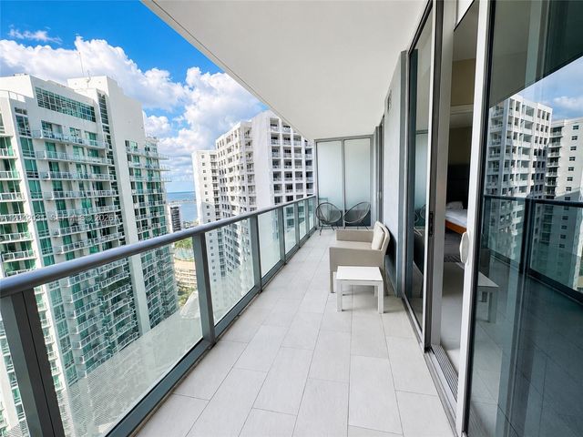 1300 Brickell Bay Dr 2307, Miami, FL 33131