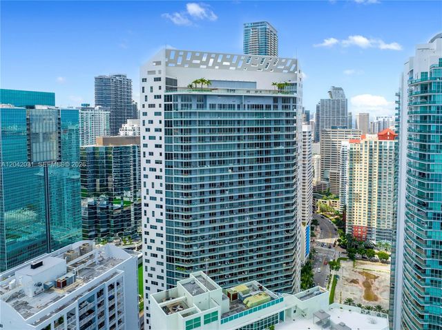 1300 Brickell Bay Dr 2307, Miami, FL 33131