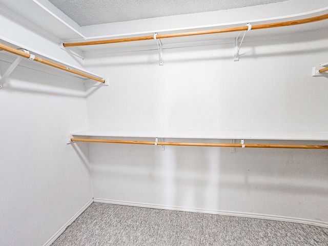 4801 Whitman Dr, Midland, TX 79705