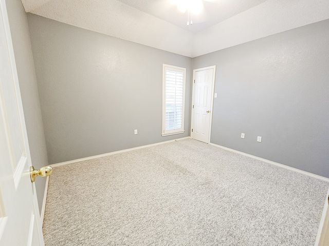 4801 Whitman Dr, Midland, TX 79705