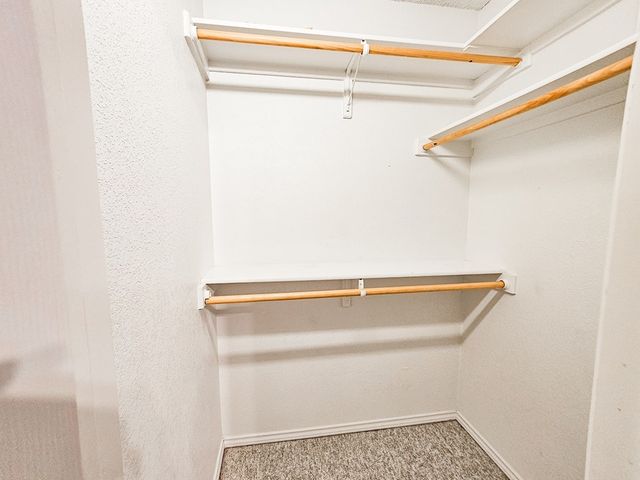 4801 Whitman Dr, Midland, TX 79705