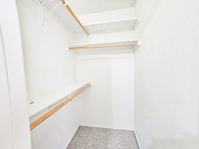 4801 Whitman Dr, Midland, TX 79705