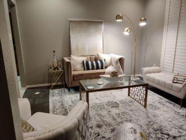 4801 Whitman Dr, Midland, TX 79705