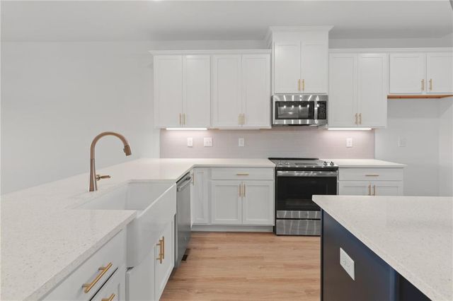 2219 Nena Way 22, Tucker, GA 30084