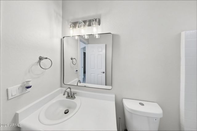 8524 W MONROE Street, Peoria, AZ 85345