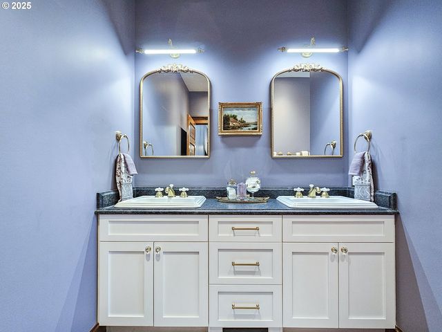 4725 Ne 22ND Ave, Portland, OR 97211