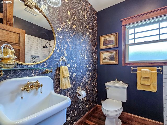 4725 Ne 22ND Ave, Portland, OR 97211