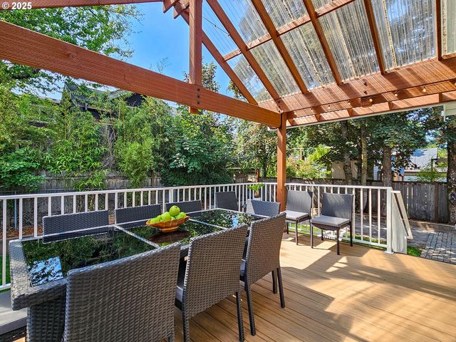 4725 Ne 22ND Ave, Portland, OR 97211