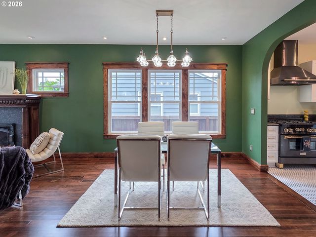 4725 Ne 22ND Ave, Portland, OR 97211