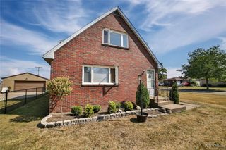 230 Crandon Blvd Boulevard, Cheektowaga, NY 14225