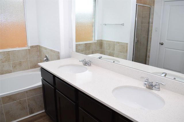 5808 Bianca DR, Round Rock, TX 78665