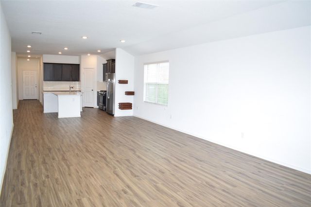 5808 Bianca DR, Round Rock, TX 78665