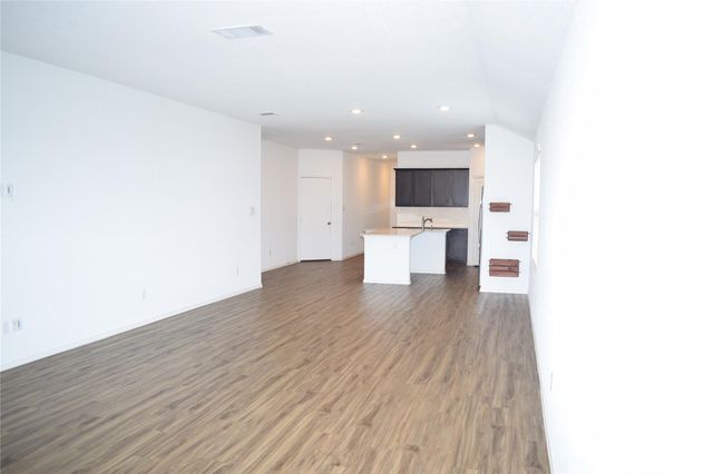 5808 Bianca DR, Round Rock, TX 78665