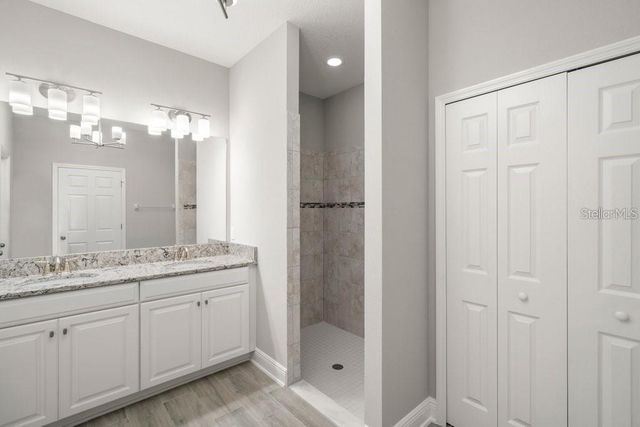 16049 SONOMA GROVE CIRCLE, Tampa, FL 33647