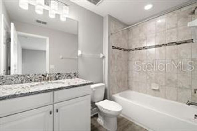 16049 SONOMA GROVE CIRCLE, Tampa, FL 33647