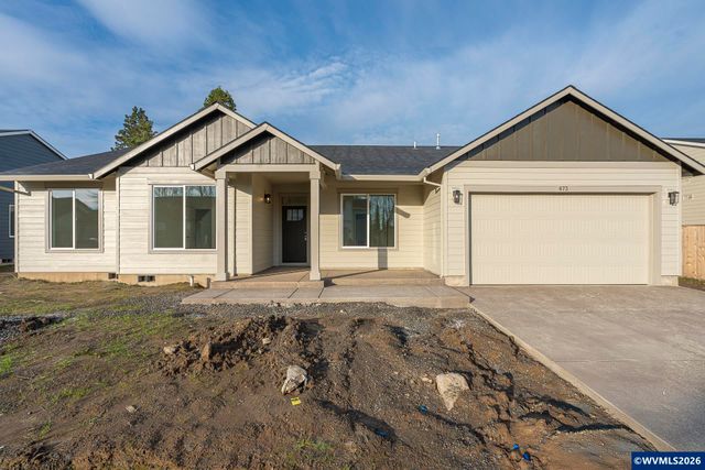 673 Parker Lp, Silverton, OR 97381