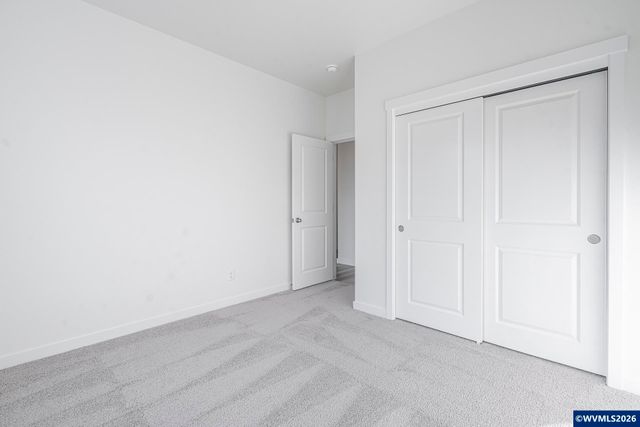 673 Parker Lp, Silverton, OR 97381