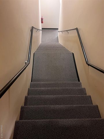 3076 Steinway Street, Astoria, NY 11103