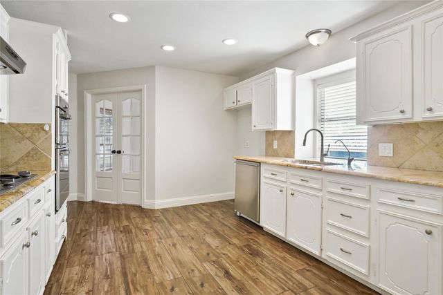 2994 Lake Drive, Southlake, TX 76092