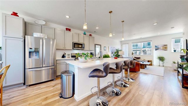 7008 Ipswich Court, Castle Pines, CO 80108