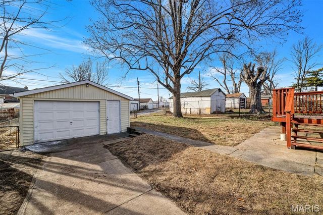 1505 Telegraph Road, St Louis, MO 63125